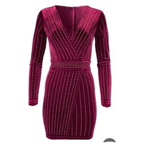 NWOT Venus Woman’s Large Burgundy Embellished Velvet Dress